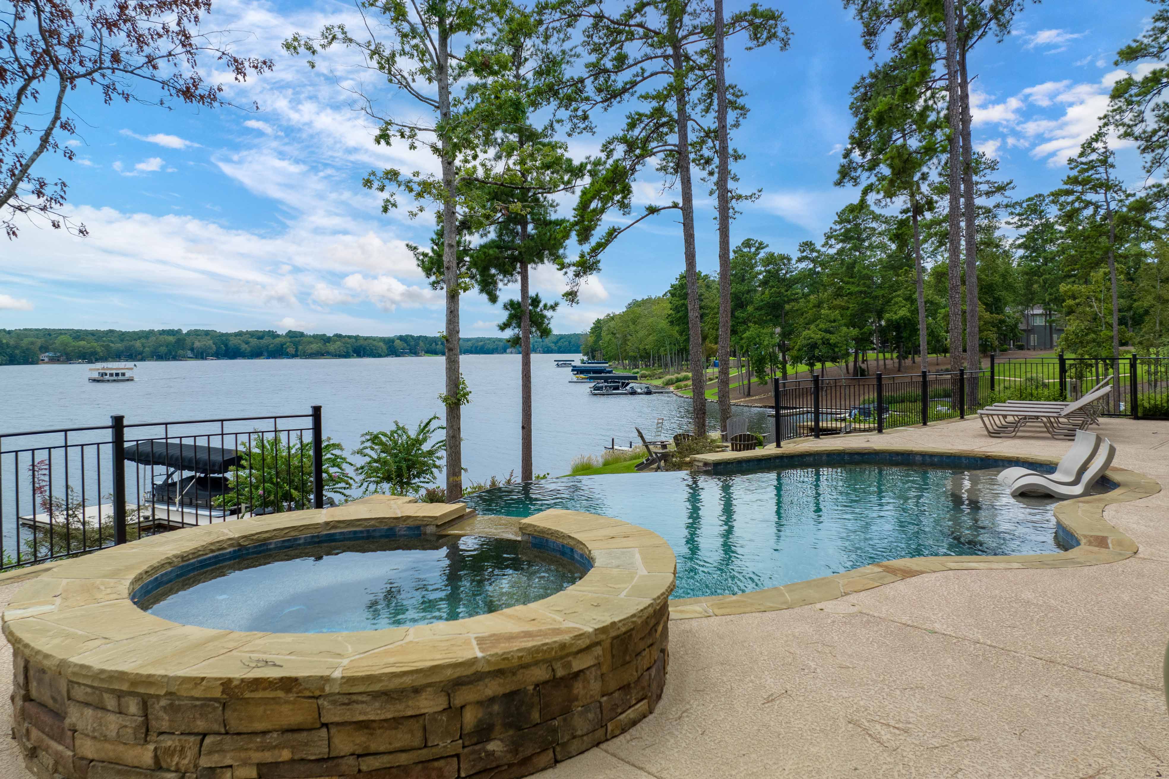 1051 South Shoals Drive image 41